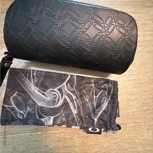 Oakley Black Embossed Case with Patterned Pouch